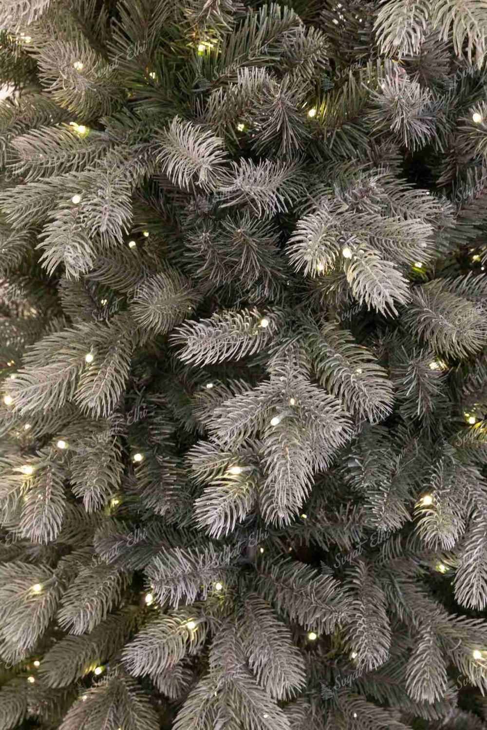 Коледна елха 3D Сребрист бор 210 см 600LED